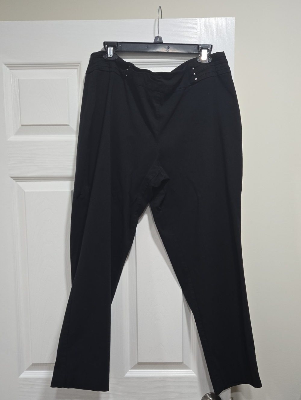 Women's Black Straight-Leg Slacks, Short